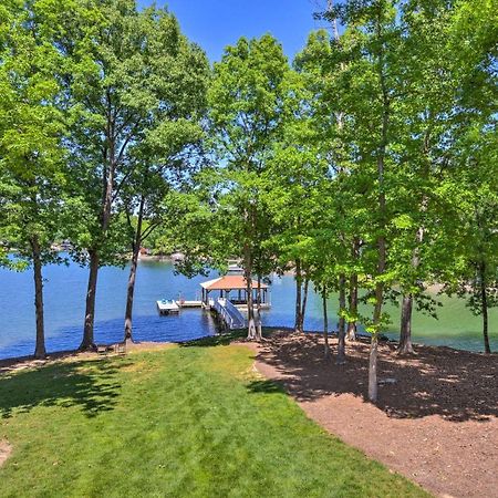 Lake Norman Retreat With Dock About 1 Mi To Marina! Mooresville Ngoại thất bức ảnh