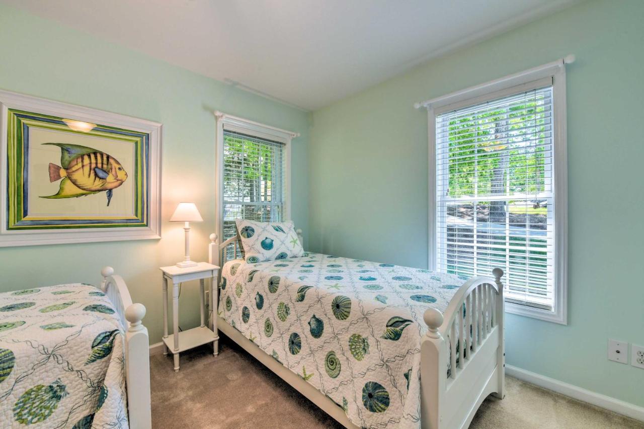 Lake Norman Retreat With Dock About 1 Mi To Marina! Mooresville Ngoại thất bức ảnh
